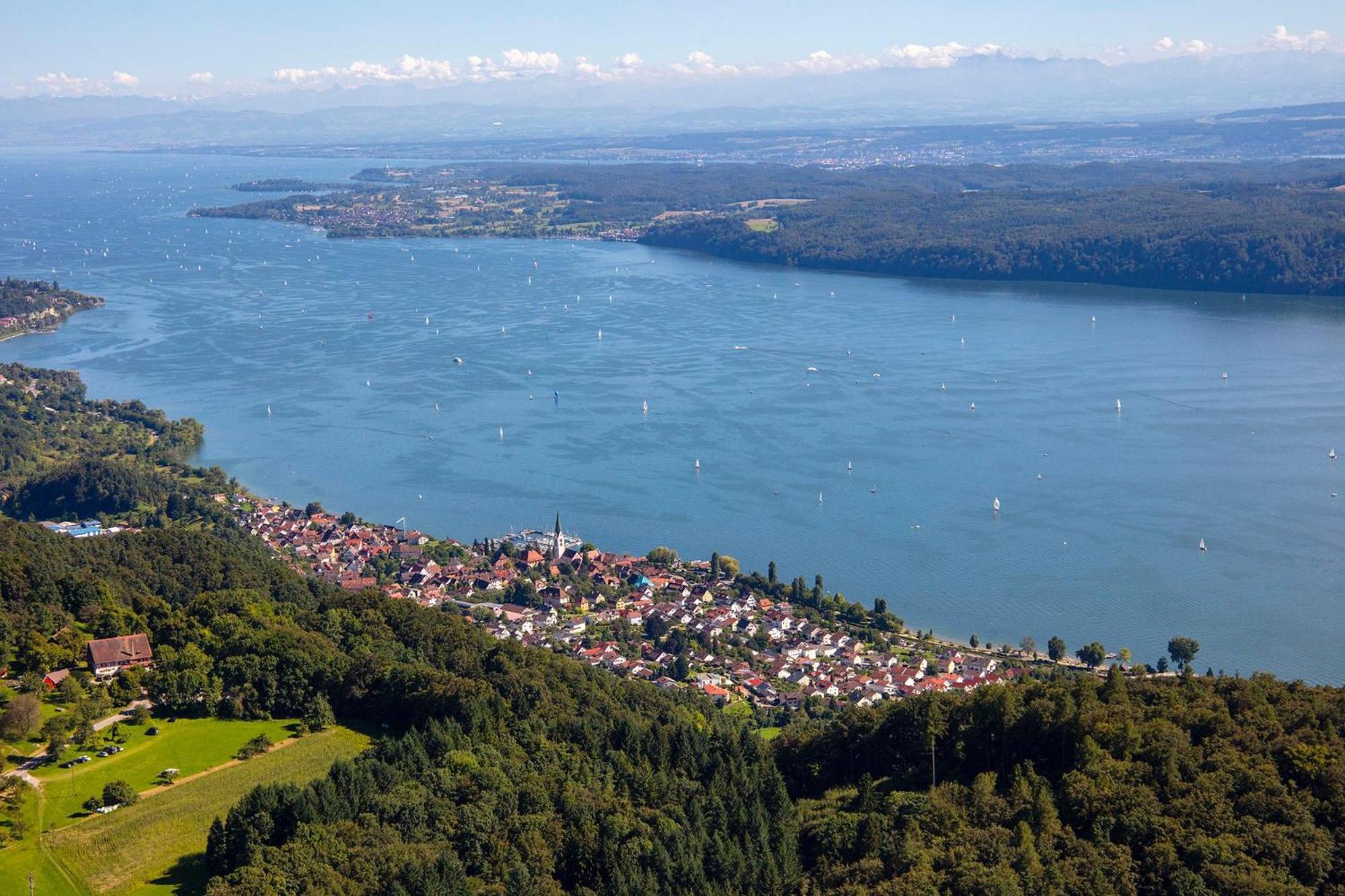 Hoehengasthaus Haldenhof Иберлинген Экстерьер фото